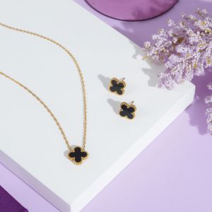 Black Clover Necklace Set